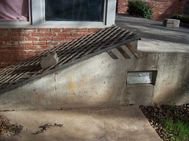 1114 NW Oak Ave, Lawton, OK 73507