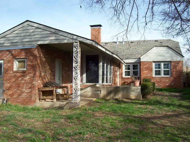 1114 NW Oak Ave, Lawton, OK 73507