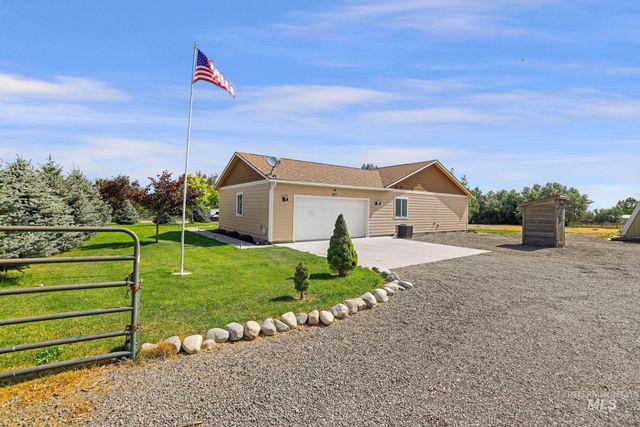 3388 N 3065 E, Twin Falls, ID 83301