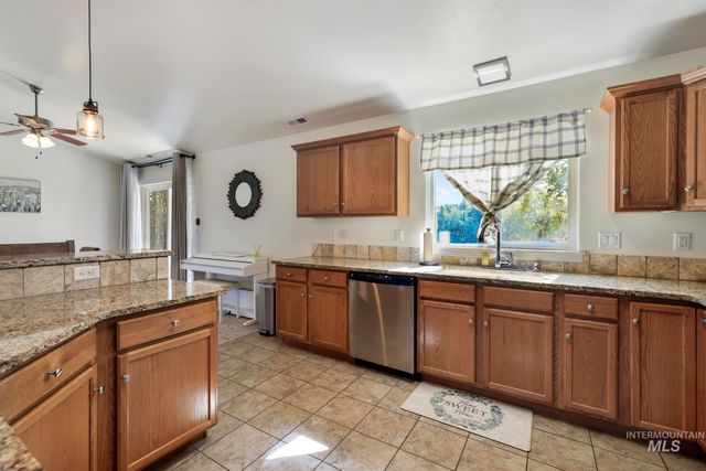3388 N 3065 E, Twin Falls, ID 83301