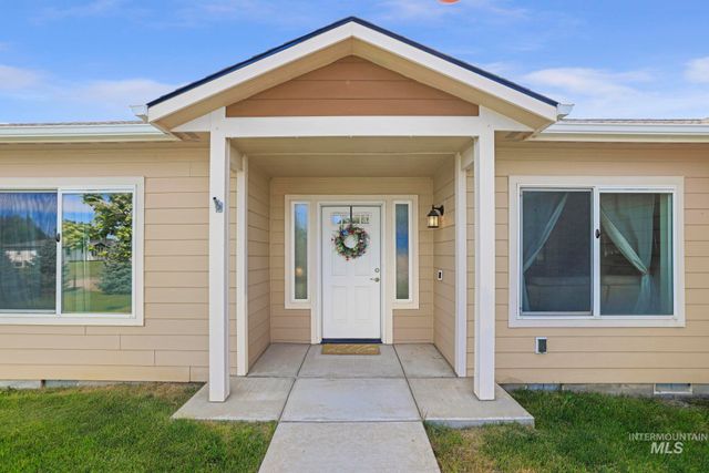 3388 N 3065 E, Twin Falls, ID 83301