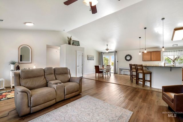 3388 N 3065 E, Twin Falls, ID 83301