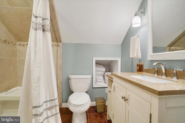 3701 TROUT RUN RD, York, PA 17406