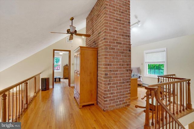 3701 TROUT RUN RD, York, PA 17406