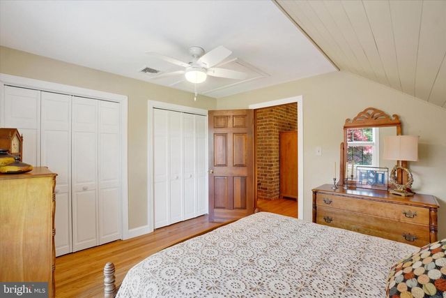 3701 TROUT RUN RD, York, PA 17406