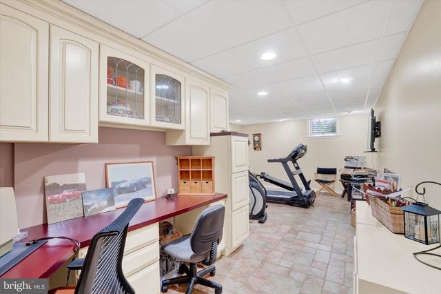 3701 TROUT RUN RD, York, PA 17406
