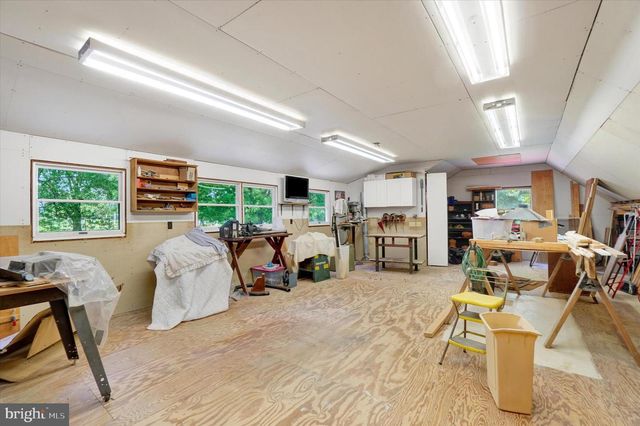 3701 TROUT RUN RD, York, PA 17406