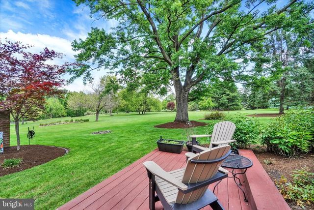 3701 TROUT RUN RD, York, PA 17406