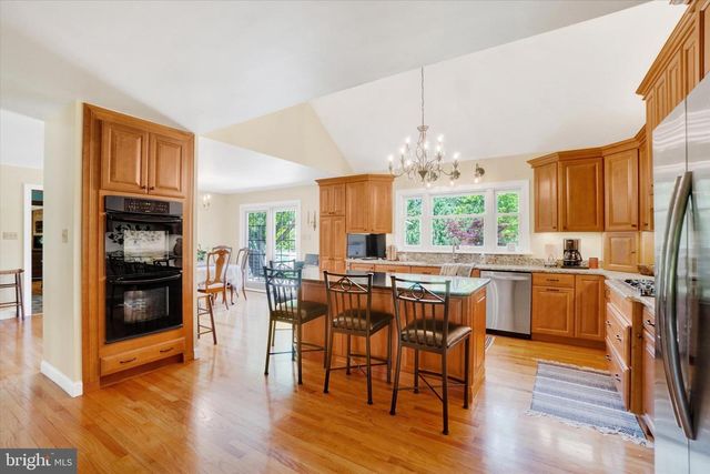 3701 TROUT RUN RD, York, PA 17406