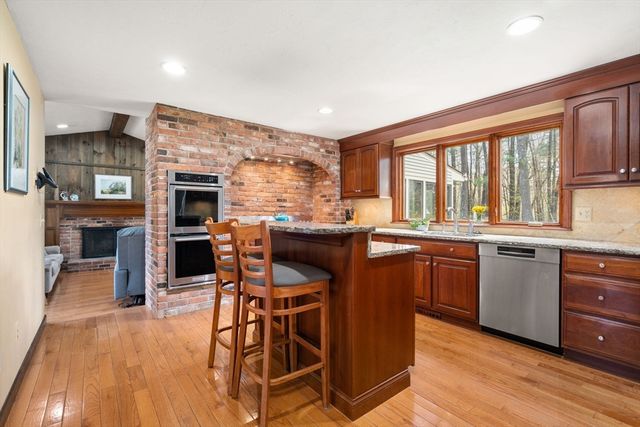 71 Jennifer Drive, West Springfield, MA 01089