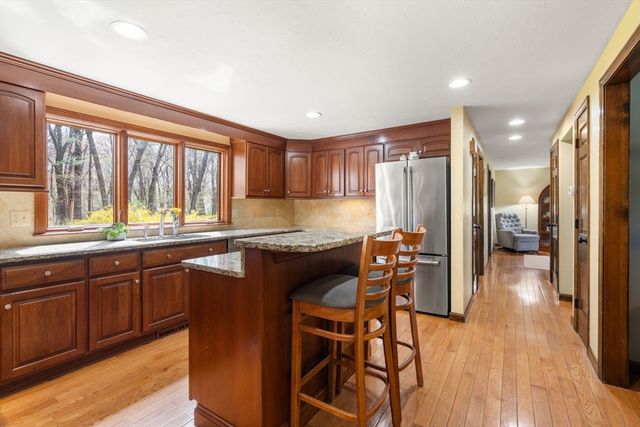 71 Jennifer Drive, West Springfield, MA 01089