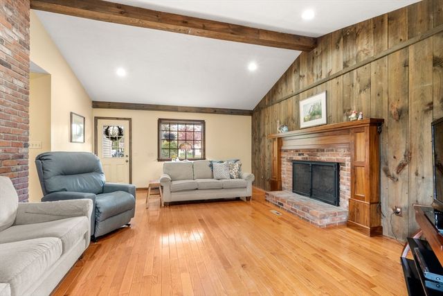 71 Jennifer Drive, West Springfield, MA 01089