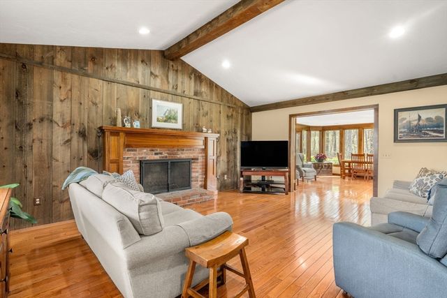 71 Jennifer Drive, West Springfield, MA 01089