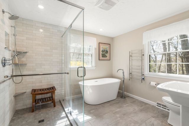 71 Jennifer Drive, West Springfield, MA 01089