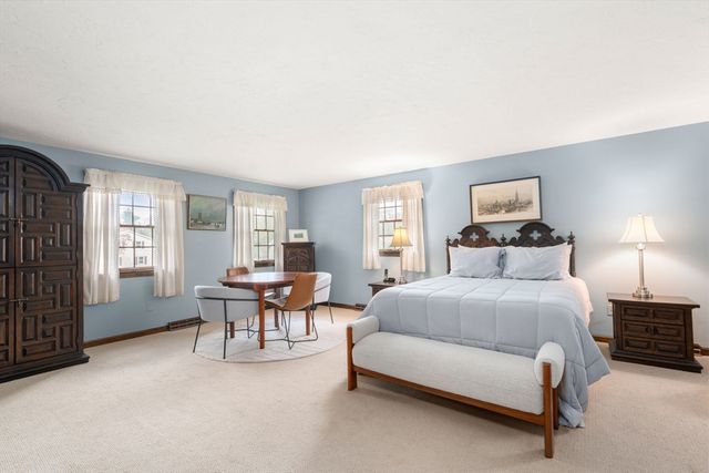 71 Jennifer Drive, West Springfield, MA 01089