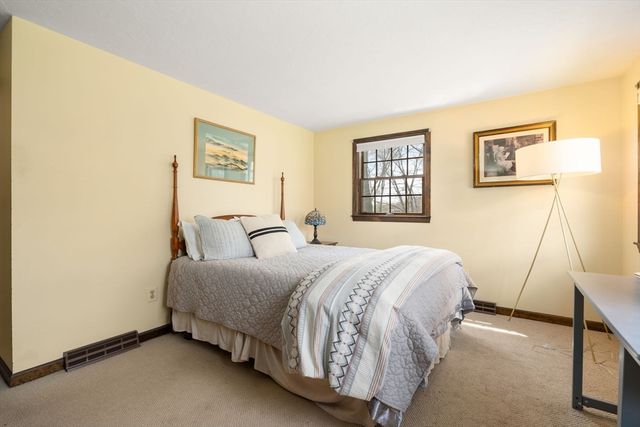 71 Jennifer Drive, West Springfield, MA 01089