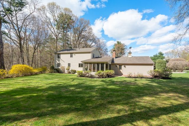 71 Jennifer Drive, West Springfield, MA 01089