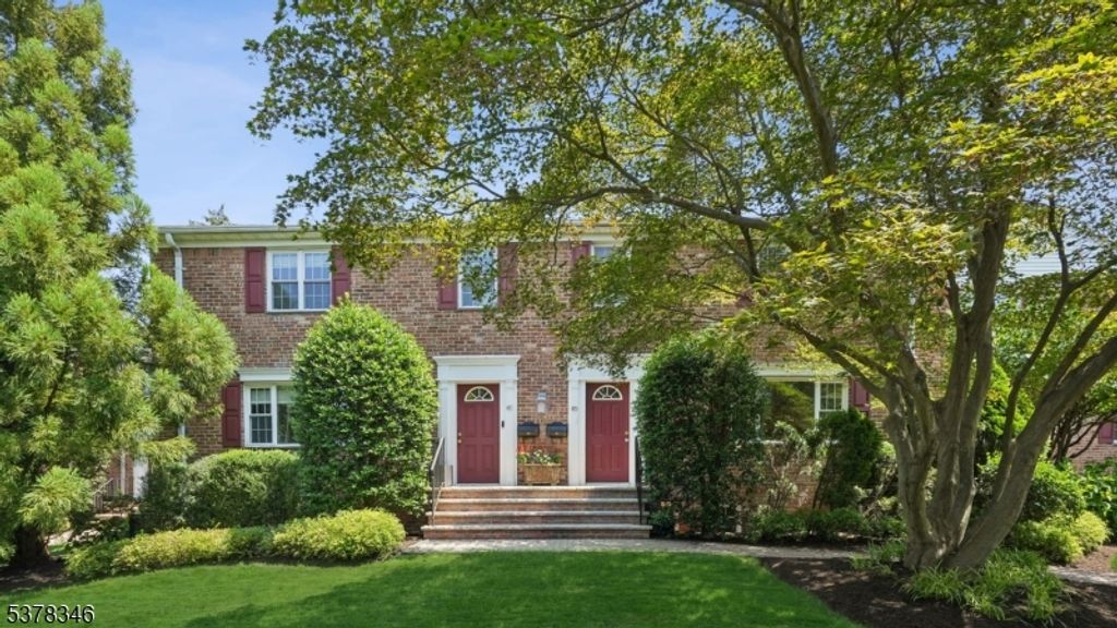 67 New England Ave 67D 67D, Summit City, NJ 07901