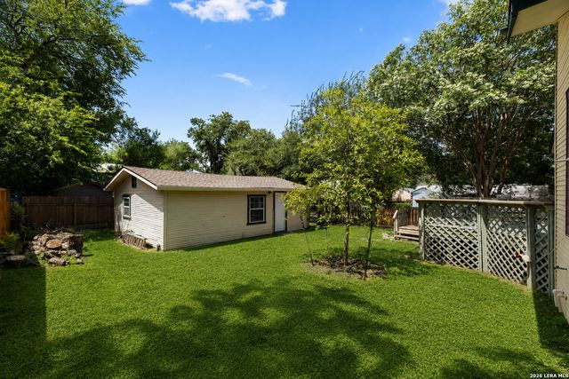 136 Argo Ave, Alamo Heights, TX 78209