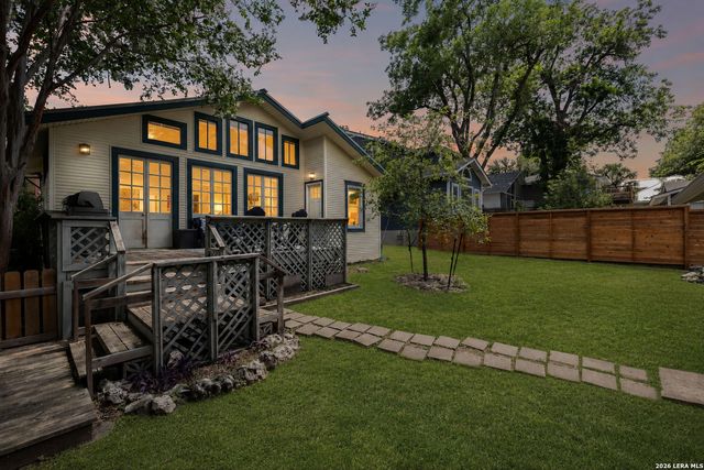 136 Argo Ave, Alamo Heights, TX 78209