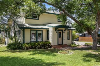 136 Argo Ave, Alamo Heights, TX 78209