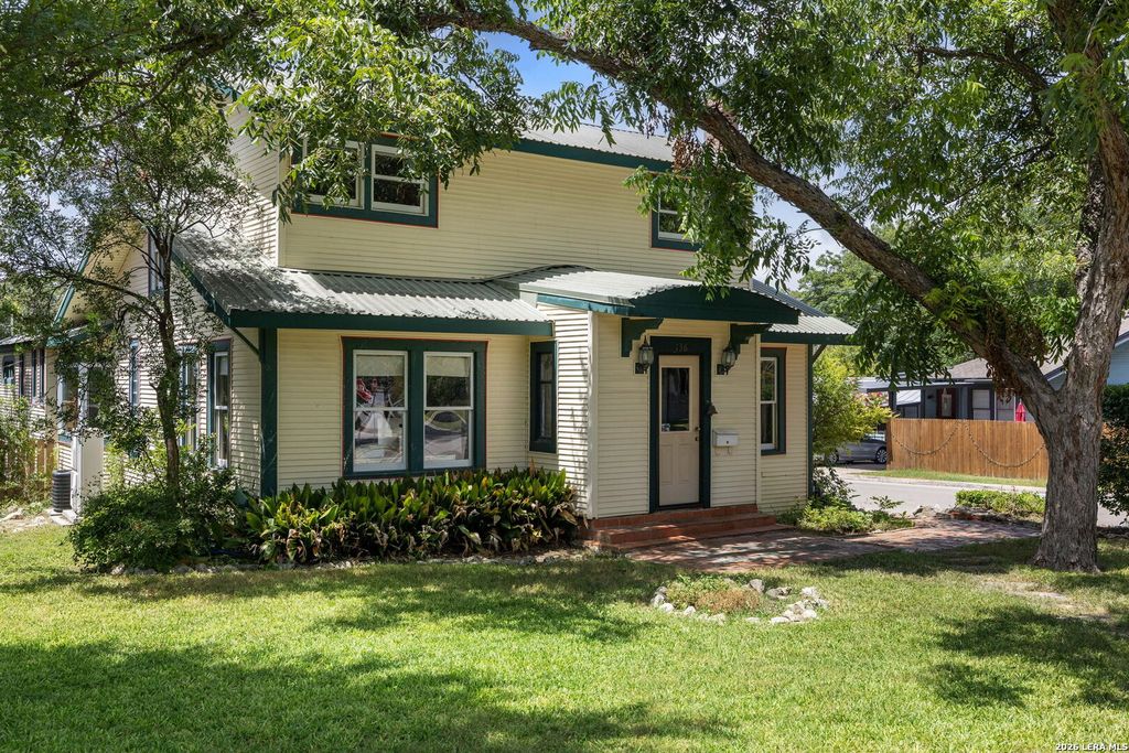 136 Argo Ave, Alamo Heights, TX 78209