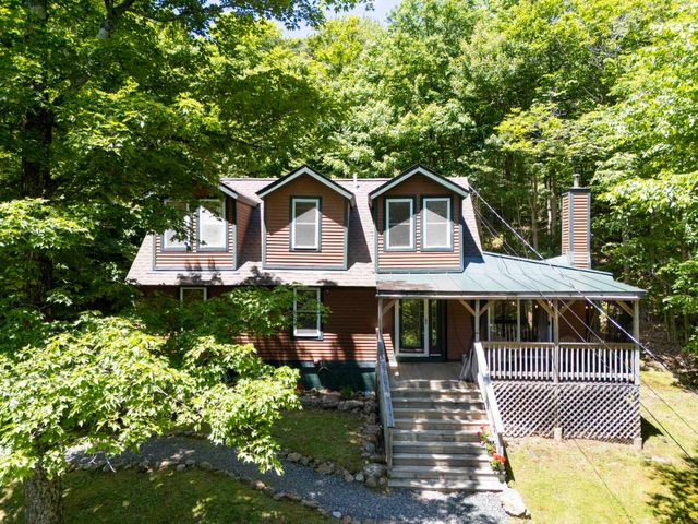 7 Lightning Ledge Way, Wilmington, VT 05363