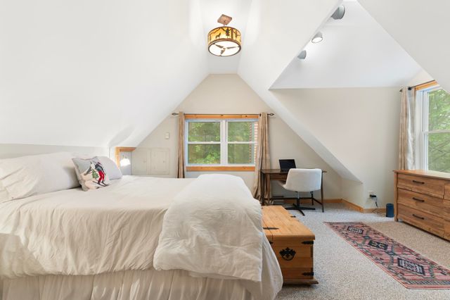 7 Lightning Ledge Way, Wilmington, VT 05363