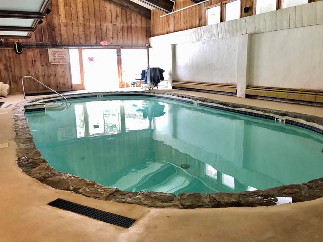 7 Lightning Ledge Way, Wilmington, VT 05363