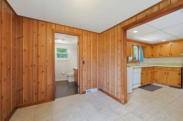 80 Hill Ave, Franklin, MA 02038