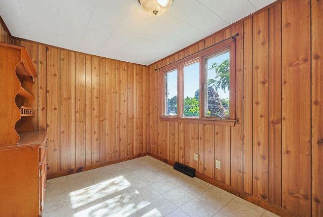 80 Hill Ave, Franklin, MA 02038