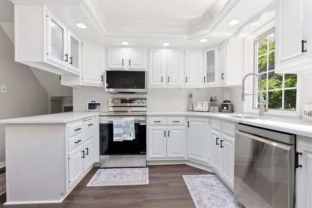 111 RICHARD DR, Chalfont, PA 18914