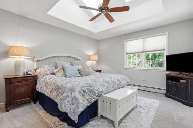 111 RICHARD DR, Chalfont, PA 18914