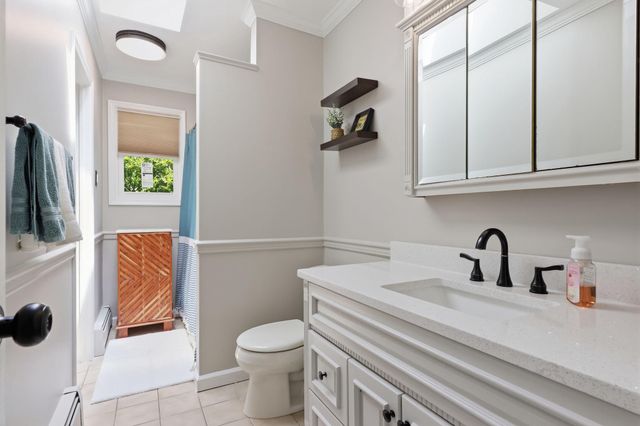 111 RICHARD DR, Chalfont, PA 18914