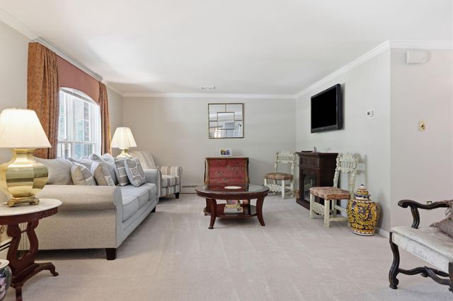 111 RICHARD DR, Chalfont, PA 18914