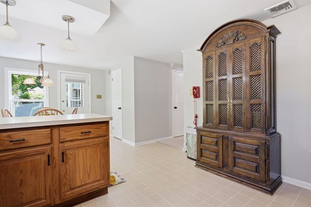 111 RICHARD DR, Chalfont, PA 18914