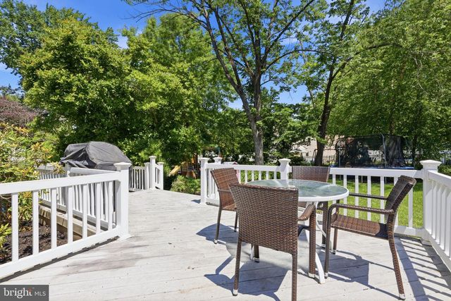 111 RICHARD DR, Chalfont, PA 18914