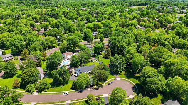 111 RICHARD DR, Chalfont, PA 18914