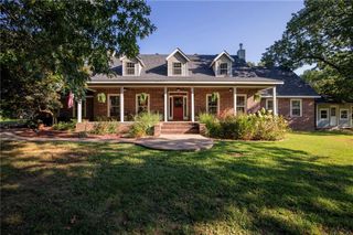 4292 Hewitt Springs Road, Springdale, AR 72764