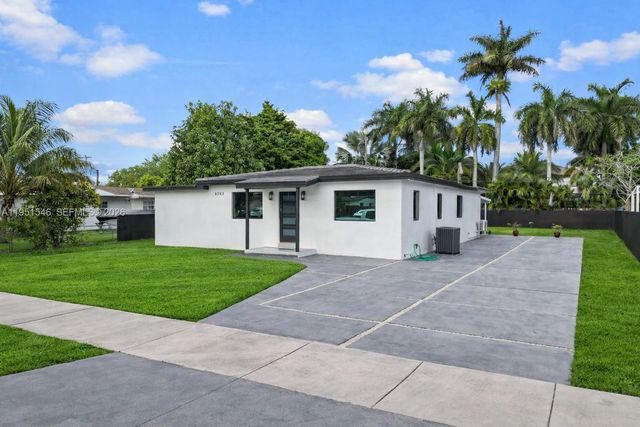 9365 SW 36th St, Miami, FL 33165