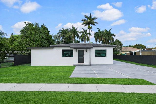 9365 SW 36th St, Miami, FL 33165