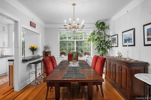 2 Westchester Ave 3K, White Plains, NY 10601