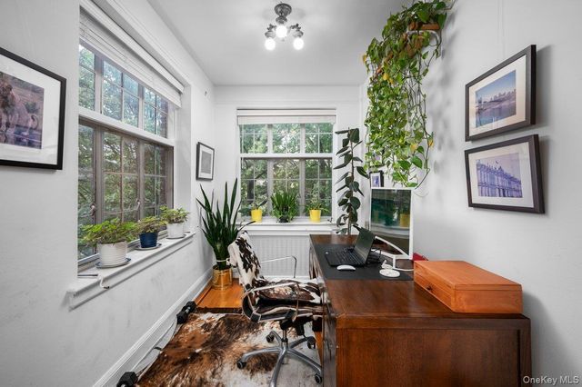 2 Westchester Ave 3K, White Plains, NY 10601
