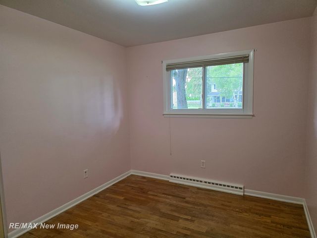 4200 S Wayside Drive, Saginaw, MI 48603
