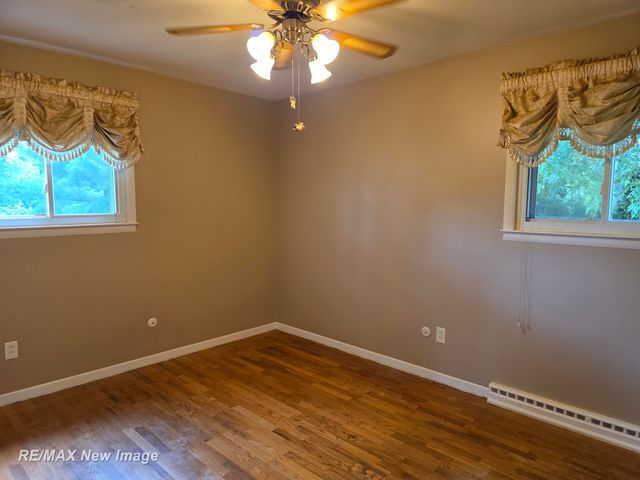 4200 S Wayside Drive, Saginaw, MI 48603