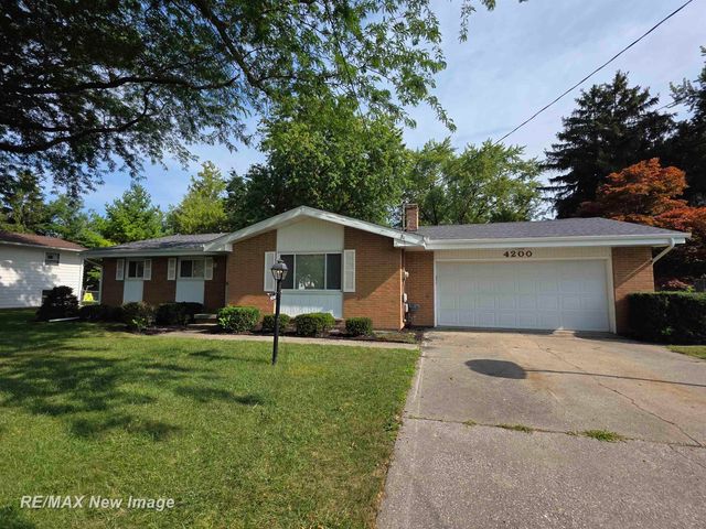 4200 S Wayside Drive, Saginaw, MI 48603