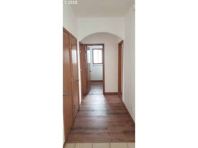 2984 Nw STACIE Ct, Roseburg, OR 97471