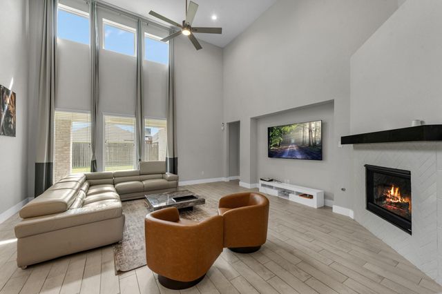 1569 Sunrise Gables Drive, Katy, TX 77493