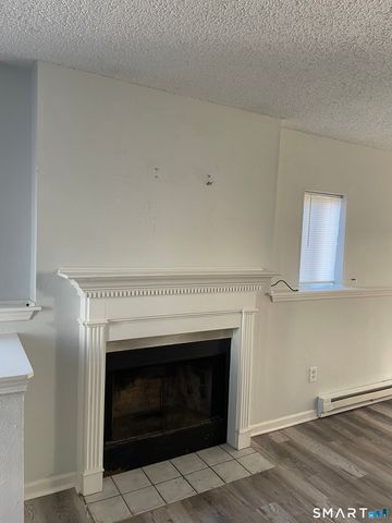 925 Oronoke Road 30A, Waterbury, CT 06708