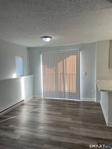 925 Oronoke Road 30A, Waterbury, CT 06708